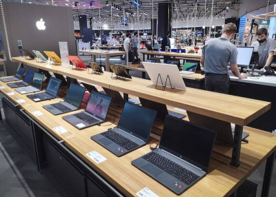 集邦：今年全球筆電出貨量年增3.6％ 軟體創新決定AI PC發展