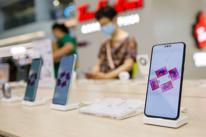 華為Mate 60全球賣出3千萬支？中國網友親自打臉：假新聞