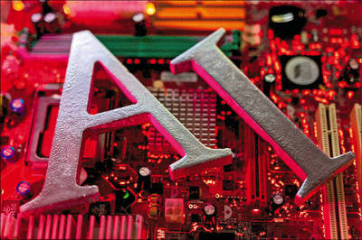 AI難逃「能源危機」？微軟工程師：1個州部署超10萬片H100 GPU 電網就會崩潰