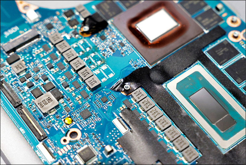 〈財經週報-熱門族群〉消費性電子市場回溫 IC設計可望逐季成長