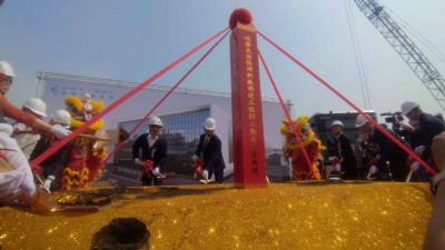 鴻華橋科電巴廠動土 李秉彥：讓電動車從高雄到全世界