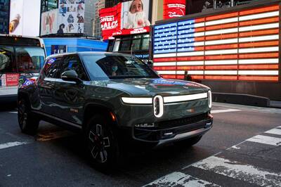 電動車需求放緩 Rivian、Lucid股價再創低