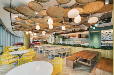 開箱Google板橋第2辦公樓 有籃球場午睡室、30國菜色員餐