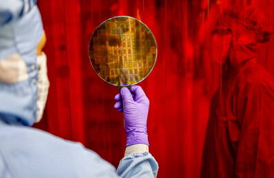 《晶片戰爭》作者：美晶片法案 意外帶來投資榮景