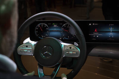 彭博 : 華為發展「軟、硬兼施」  成中美科技戰關鍵指標