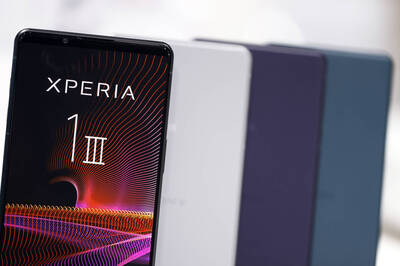 索尼、夏普「難啃」蘋果 卻堅持日本智慧手機市場 原因曝光