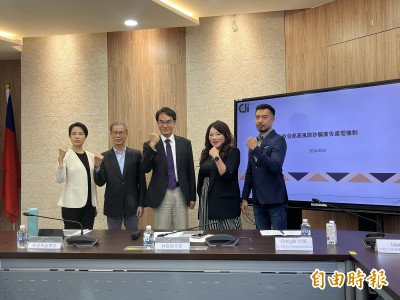 數發部攜3大平台業者防詐 下一步打假訊息