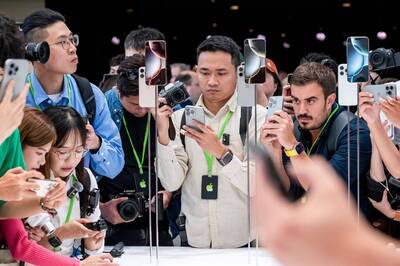 郭明錤上修iPhone 16今年出貨量 指組裝廠剩鴻海、立訊