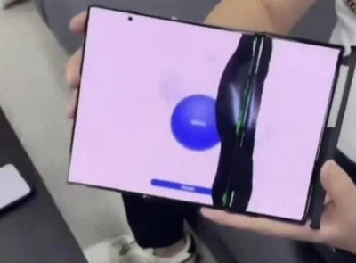 華為三摺機Mate XT品質差  網友曝：上市1週螢幕就壞了