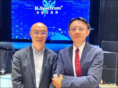 最強「鴻家軍」鴻準暴26.7萬張天量！土洋狂掃逾6萬張 飆漲停登6年半新高