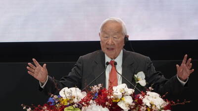 台積電美國廠12月辦完工典禮？ 張忠謀：大概不會有