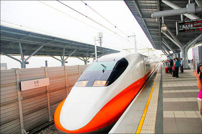 00936「3退役老將」股價節節敗退！最慘是它 股價連4黑