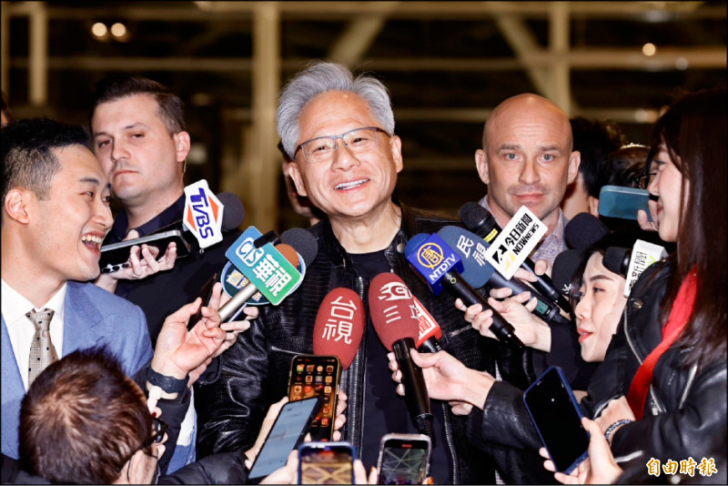 讚嘆台積創最快量產 黃仁勳:AI才剛開始