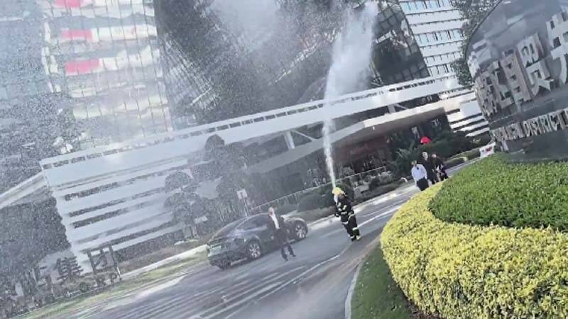 用高壓水槍驅趕討薪農民工 廈門國企象嶼集團引發眾怒