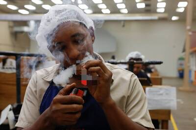 全美最賺錢行業竟是「它」  完勝科技業及股神巴菲特