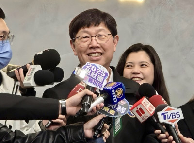 新合作案蓄勢待發 劉揚偉：鴻海今年營收將接近8兆