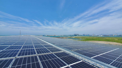 綠電賣給企業居多 業者喊冤：台電巨額虧損與再生能源無關