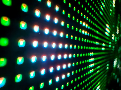 2025年LED市場溫和成長 億光、富采蓄勢待發