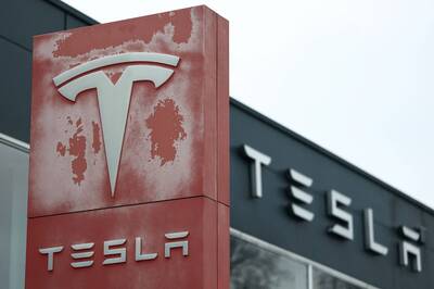 回應關稅！加拿大凍結特斯拉補貼 禁止參與未來計劃