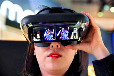 IDC：AR/VR裝置今年出貨衰退 明年反彈87％