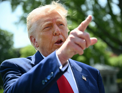 川普再「威脅」哈佛交出外籍生名單 !  美媒曝「這2國家」成出逃首選