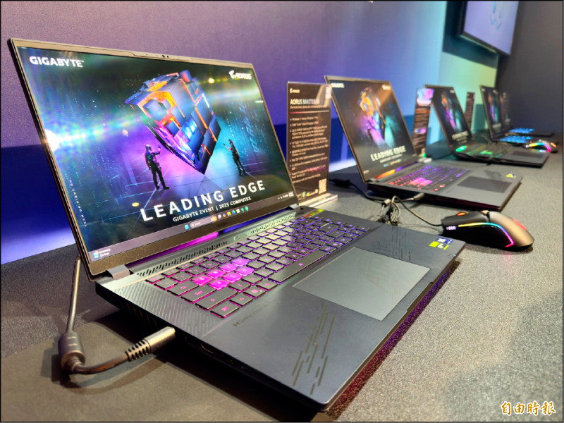 2025全球PC出貨量將達2.74億台