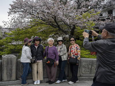 日本雙創歷史新高!65歲老人佔總人口近3成、在職老年人達930萬 日本雙創歷史新高!65歲老人佔總人口近3成、在職老年人達930萬