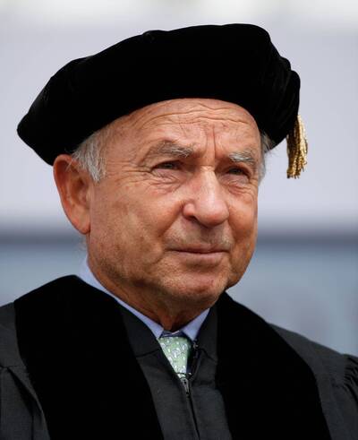 每天只花30元還吃貓糧！8旬阿公登富豪榜 因1事爆氣捐出市值915億公司