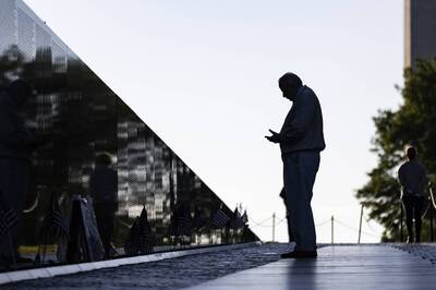 15年來月薪不到1萬元！40歲男害怕「1件事」不願走出「舒適圈」陷入無盡懊悔