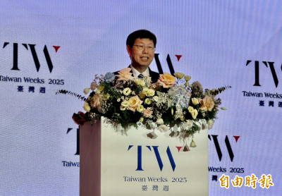 鴻海劉揚偉：AI終將走向實體 需龐大運算力支撐