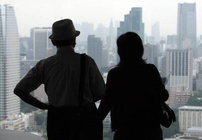 上流老人天花板？阿公阿嬤年砸300萬到處玩 真實身家不藏了