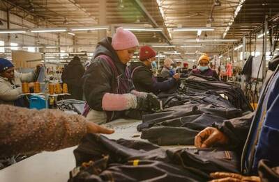 台商撤離「天空王國」！全球牛仔布中心被關稅敲響警鐘