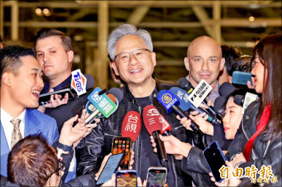 輝達黃仁勳今日直飛台南家鄉   參訪台積電3奈米廠
