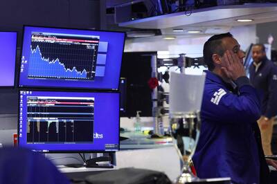 網路泡沫重演？克萊默：科技業內部人士拋售股票 AI熱潮恐開始消退