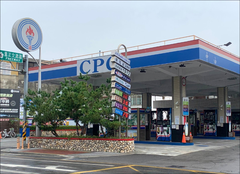 〈財經週報-本週油價〉本週汽油不調價、柴油降2角