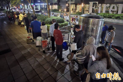 淡水路挖破管停水明天全面復水 台水將主動扣減水費、用戶無需申請