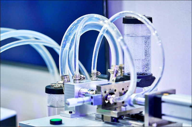 〈財經週報-2026年台股〉AI伺服器燒燙燙 散熱廠可望雞犬升天