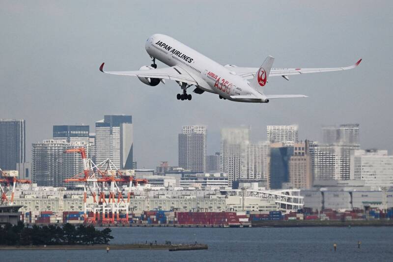 越演越烈！中國統計：12月中日航班估取消逾3成