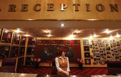 飯店免費房型升等怎麼拿？前員工揭「最佳入住時間」