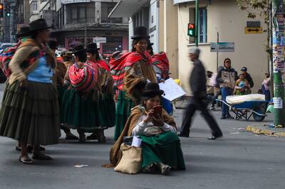 親中經濟崩盤快吃土！「這國」外匯存底蒸發近9成終於醒了