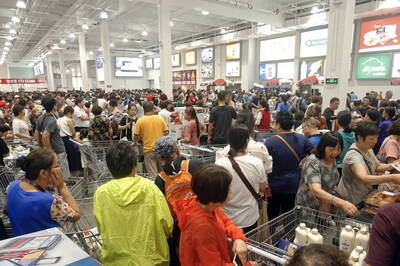 排隊等好久！Costco結帳策略大轉彎 正推動「2項重大變革」加快效率