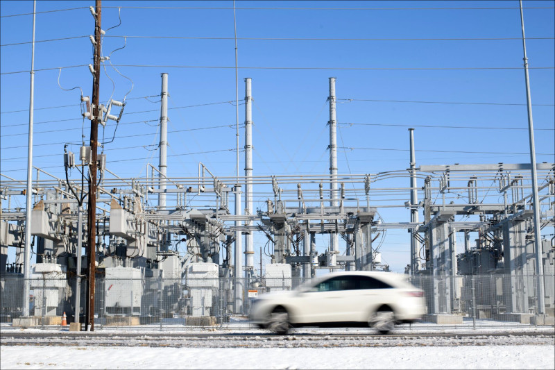 〈財經週報-投資趨勢〉關稅政策不確定性猶存 投組納入特別股有望提 ...