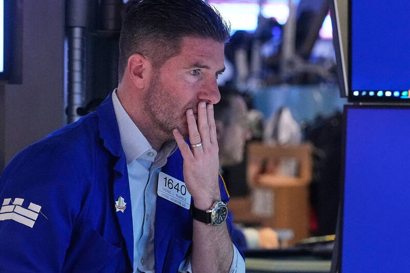 美股收盤》AMD崩17％！費半挫4.36％ 台積電ADR跌3％