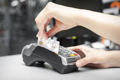 獨家》信用卡盜刷新手法曝光！竊盜集團靠這1招 成功率幾乎百分百