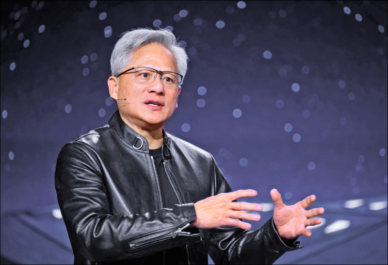 黃仁勳︰百分百致力在台長期營運