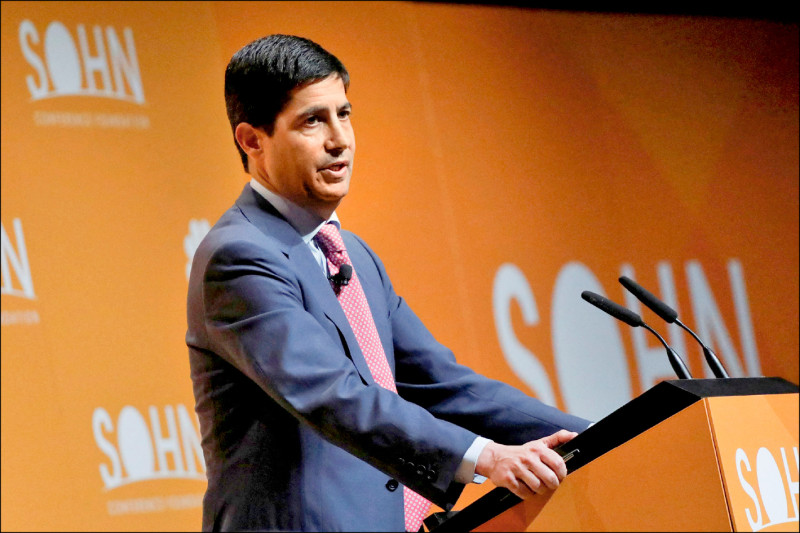 書劍集》不只是央行的困境