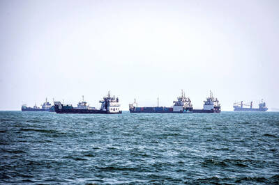 抓到了！外媒爆中國派船載化學品前往伊朗 恐怖用途曝光