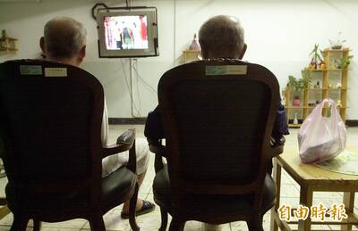 68歲阿公不缺錢 退休後每天都在吃飯睡覺看電視 下場曝光
