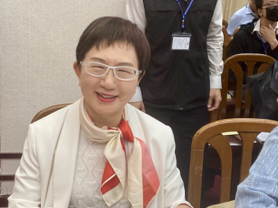 鼓勵不要辭職炒股？藍委建議提高薪扣額  財長這樣回應