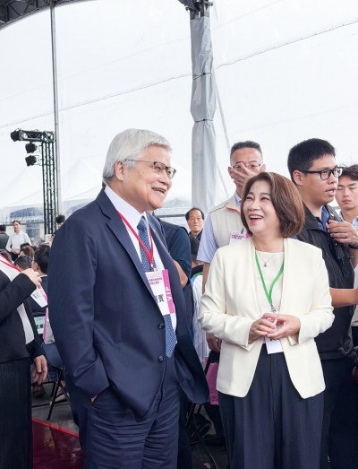 說了什麼讓魏哲家笑這麼燦爛？周春米親解答